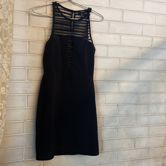 Forever21 black dress - Picture 3 of 4